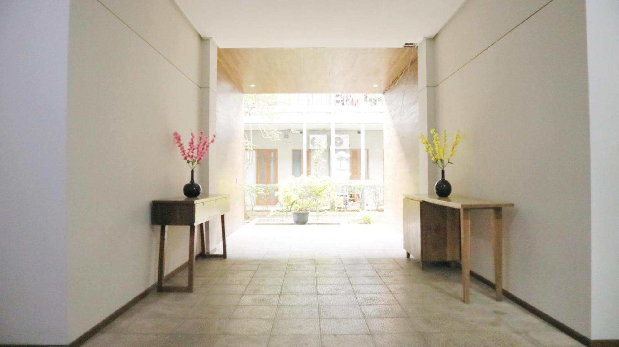 Proven Living Hotel Bandung Exterior photo